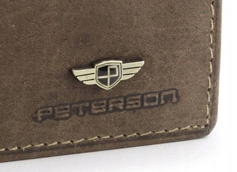 Ponadczasowy, skórzany portfel męski bez zapięcia RFID - Peterson Ponadczasowy, skórzany portfel męski bez zapięcia RFID - Peterson