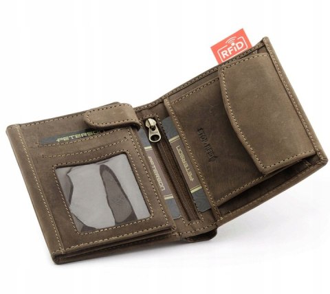 Ponadczasowy, skórzany portfel męski bez zapięcia RFID - Peterson Ponadczasowy, skórzany portfel męski bez zapięcia RFID - Peterson