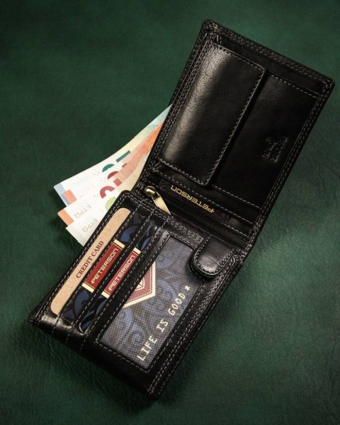 Klasyczny, skórzany portfel męski z systemem RFID - Peterson Klasyczny, skórzany portfel męski z systemem RFID - Peterson