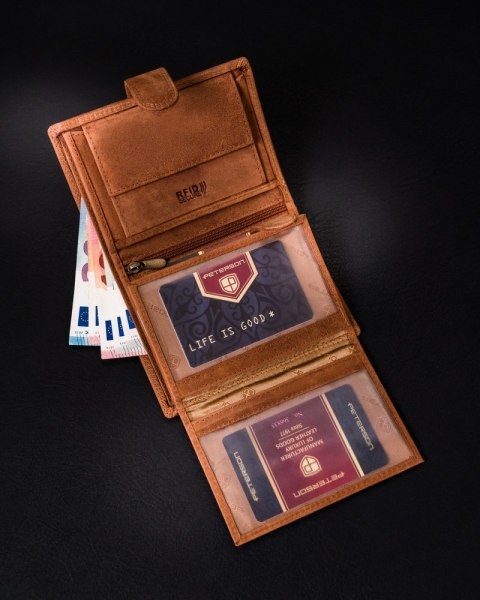 Nubukowy portfel męski z systemem RFID Protect - Peterson Nubukowy portfel męski z systemem RFID Protect - Peterson