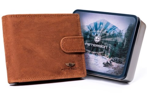 Poziomy portfel męski ze skóry naturalnej, system RFID Protect - Peterson Poziomy portfel męski ze skóry naturalnej, system RFID Protect - Peterson