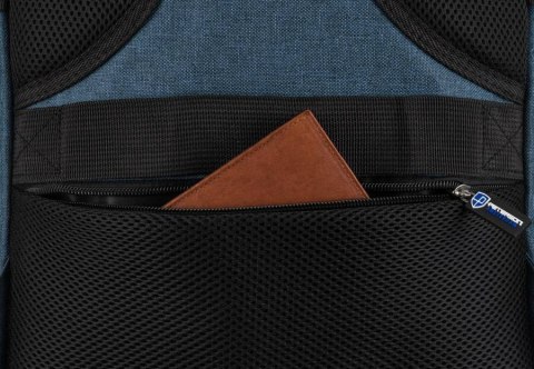 Podróżny, wodoodporny plecak z poliestru z miejscem na laptopa - Peterson Podróżny, wodoodporny plecak z poliestru z miejscem na laptopa - Peterson