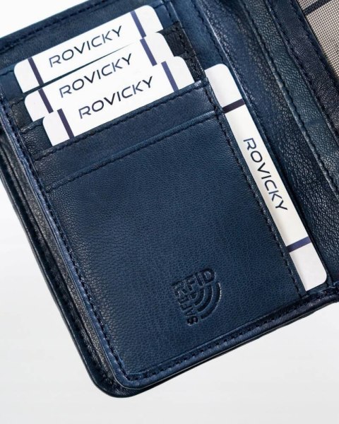 Skórzany portfel damski zamykany na zatrzask - Rovicky Skórzany portfel damski zamykany na zatrzask - Rovicky