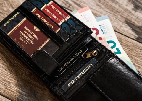 Skórzany portfel męski z systemem RFID - Peterson Skórzany portfel męski z systemem RFID - Peterson