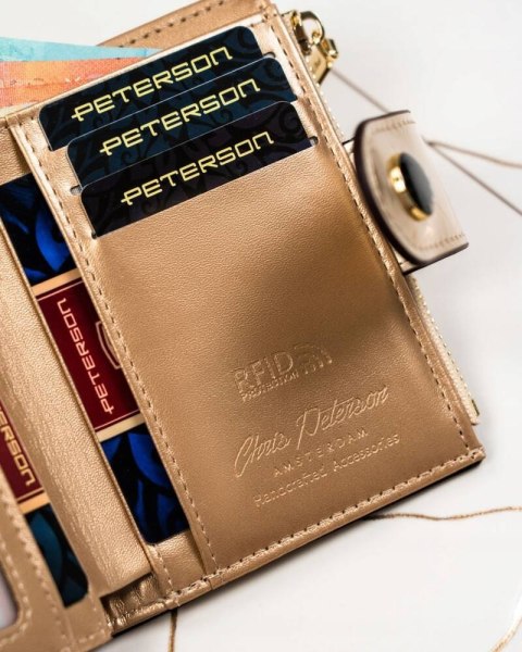 Pojemny portfel damski ze skóry ekologicznej - Peterson Pojemny portfel damski ze skóry ekologicznej - Peterson