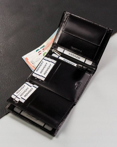 Skórzany, duży portfel męski z systemem RFID - Rovicky Skórzany, duży portfel męski z systemem RFID - Rovicky