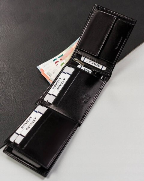 Skórzany, poziomy portfel męski z systemem RFID - Rovicky Skórzany, poziomy portfel męski z systemem RFID - Rovicky