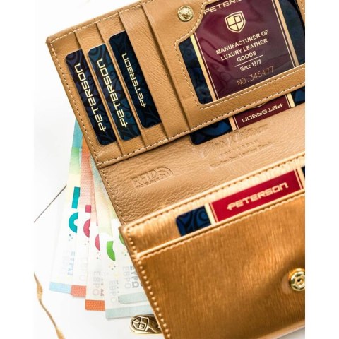 Lakierowany złoty portfel damski na karty - Peterson