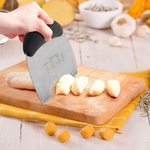 Szpatułka cukiernicza z miarką i rozdrabniacz stalowy 16 cm Szpatułka cukiernicza z miarką i rozdrabniacz stalowy 16 cm