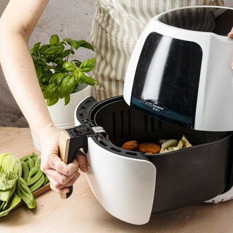 DUŻA FRYTOWNICA BEZTŁUSZCZOWA BIAŁA 7.7L 1800W KLAUSBERG AIR FRYER KB-7709 DUŻA FRYTOWNICA BEZTŁUSZCZOWA BIAŁA 7.7L 1800W KLAUSBERG AIR FRYER KB-7709