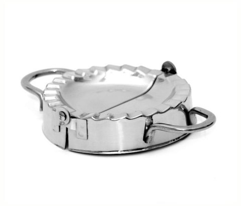 FOREMKA DO LEPIENIA PIEROGÓW 12CM BRUNBESTE BB-3009 FOREMKA DO LEPIENIA PIEROGÓW 12CM BRUNBESTE BB-3009