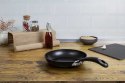 PATELNIA TYTANOWA 24cm BERLINGER HAUS BLACK PROFESSIONAL LINE BH-6116
