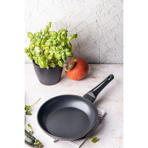 PATELNIA Z POWŁOKĄ MARMUROWĄ NON-STICK 24CM KLAUSBERG KB-7689 PATELNIA Z POWŁOKĄ MARMUROWĄ NON-STICK 24CM KLAUSBERG KB-7689