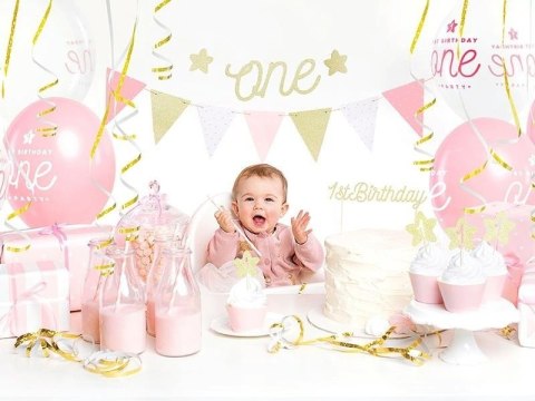 Girlanda Birthday - Różowe Flagietki, 1,3m Girlanda Birthday - Różowe Flagietki, 1,3m
