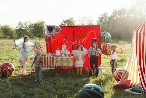 Balon foliowy okrągły, kula, Piłka w gwiazdki, 75 cm, zielony Balon foliowy okrągły, kula, Piłka w gwiazdki, 75 cm, zielony