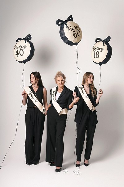 Szarfa Happy 60, sześćdziesiątka - kremowa, 76 cm Szarfa Happy 60, sześćdziesiątka - kremowa, 76 cm