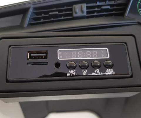 Milly Mally Pojazd na akumulator Audi E-Tron Sportback Black Milly Mally Pojazd na akumulator Audi E-Tron Sportback Black