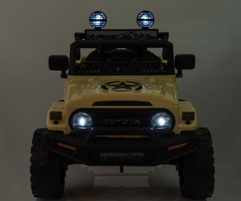 Milly Mally Pojazd na akumulator Toyota FJ Cruiser Khaki Milly Mally Pojazd na akumulator Toyota FJ Cruiser Khaki