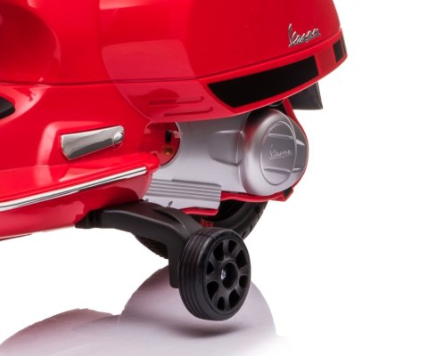 Milly Mally Pojazd na akumulator Vespa GTS Super Red Milly Mally Pojazd na akumulator Vespa GTS Super Red