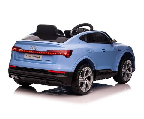 Milly Mally Pojazd na akumulator Audi E-Tron Sportback 4x4 Blue Milly Mally Pojazd na akumulator Audi E-Tron Sportback 4x4 Blue
