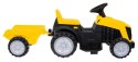 Traktor z Przyczepą Żółty Traktor z Przyczepą Żółty