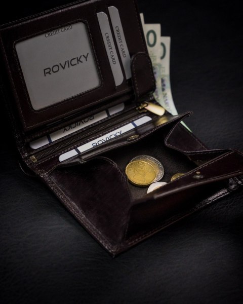 Bogato wyposażony portfel męski z naturalnej skóry licowej RFID - Rovicky Bogato wyposażony portfel męski z naturalnej skóry licowej RFID - Rovicky